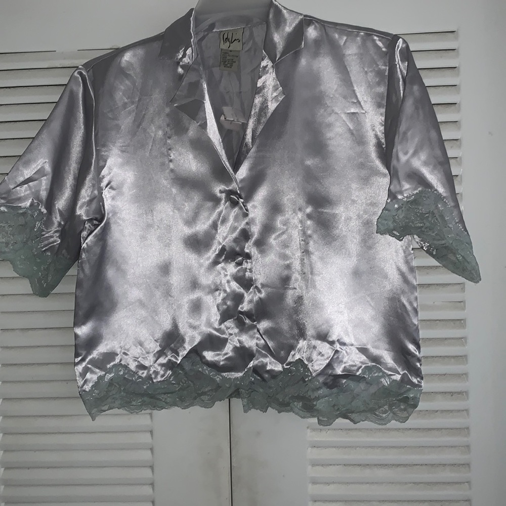 Nice Grey Blouse click video